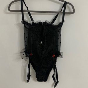 Vintage black bodysuit garter S